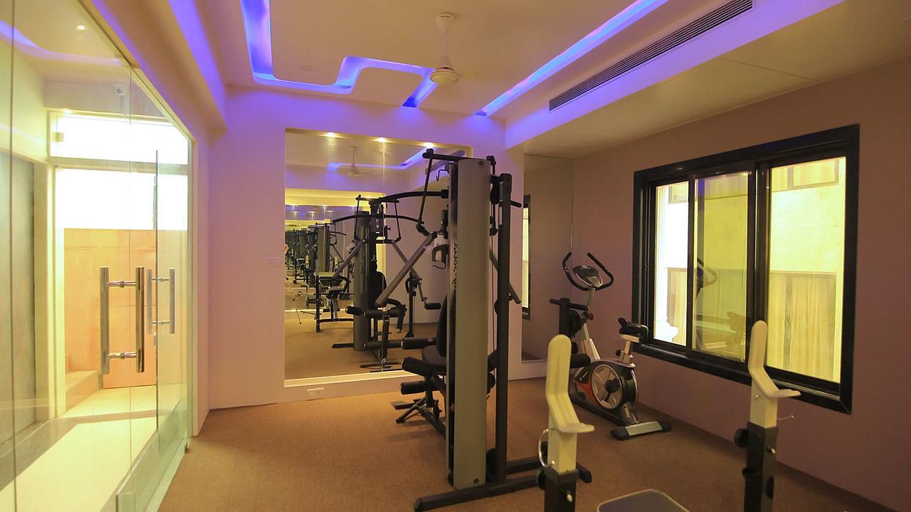 Hotel Sai Dharam Palace Shirdi Exterior photo